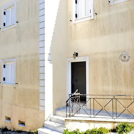 Dimitra's Dream House *